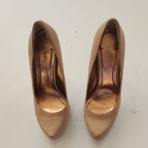 BCBG Tan Women's Heels